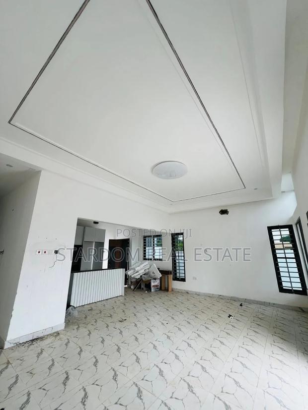 3bdrm Duplex in Agbogba, North Legon for sale · Photo 5