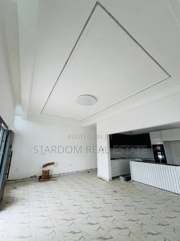 3bdrm Duplex in Agbogba, North Legon for sale · Photo 6