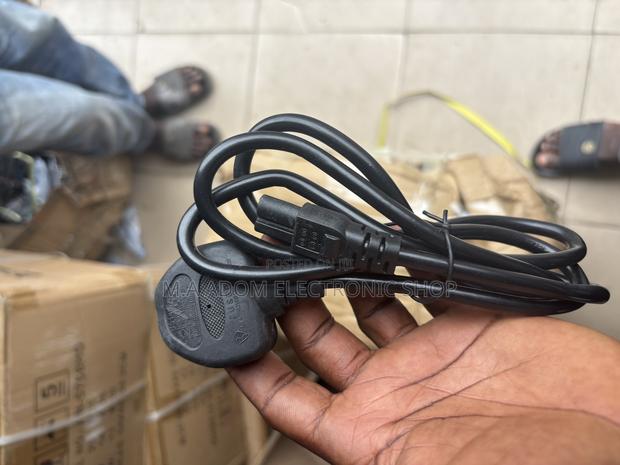 Power Cable · Photo 1