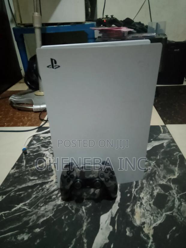 Ps5 With 5 Games FC27 + Other Games+1 Pad · Photo 4