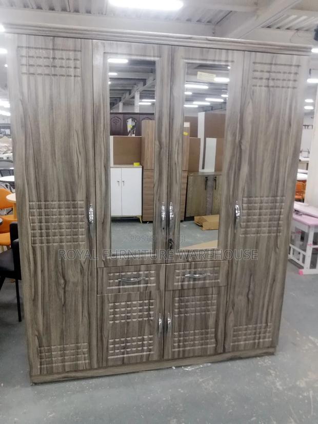 Skin Gray 4doors Wooden Wardrobe · Photo 1