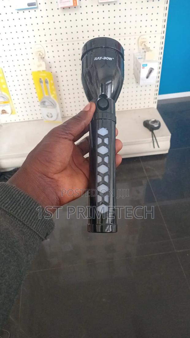 Rechargeable Flashlight · Photo 6