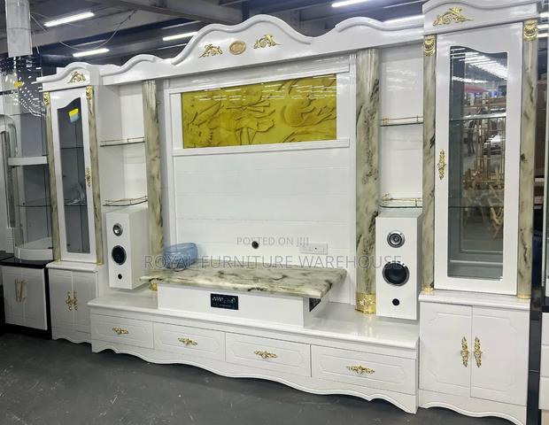 Foreign Type Tv Unit Stand · Photo 3