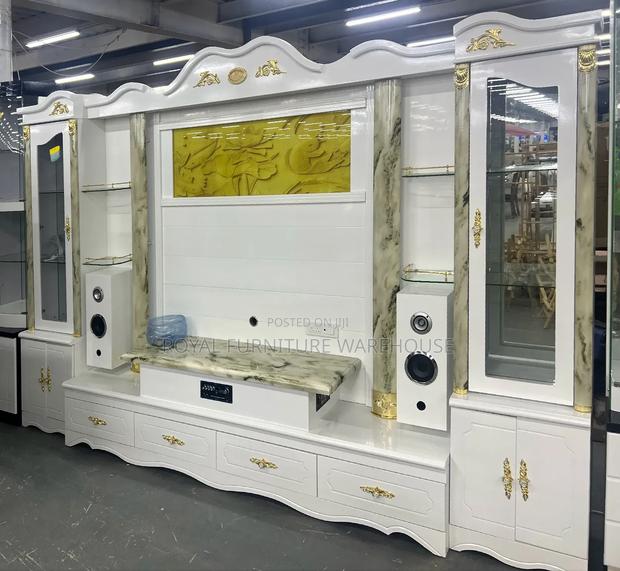 Foreign Type Tv Unit Stand · Photo 4