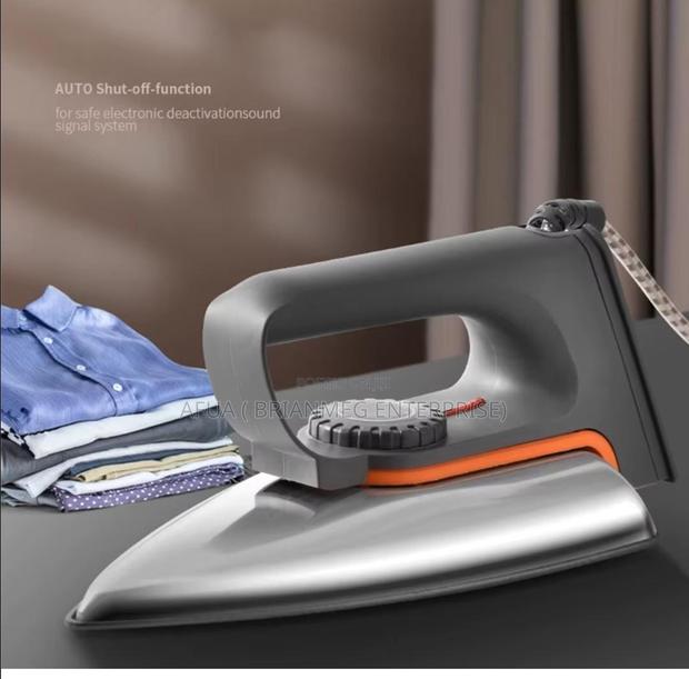 Avinas Dry Iron · Photo 1