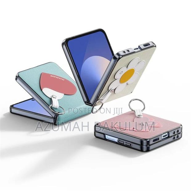 Samsung Galaxy Z Flip 7 Dux Ducis Luvy Series Case · Photo 5