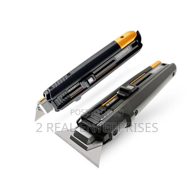 Toughbuilt Scraper and Utility Knife Comes With 5 Spare Blades · Photo 3