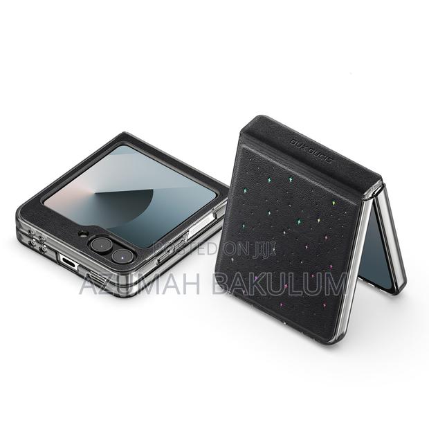 Samsung Galaxy Z Flip 7 Stex Series Case · Photo 7