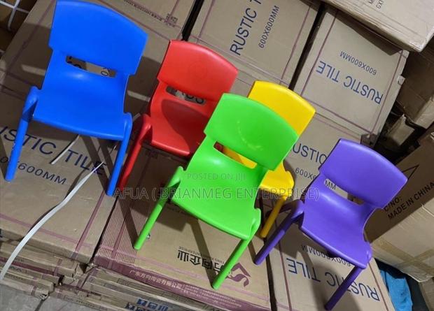 Kids Chair · Photo 1