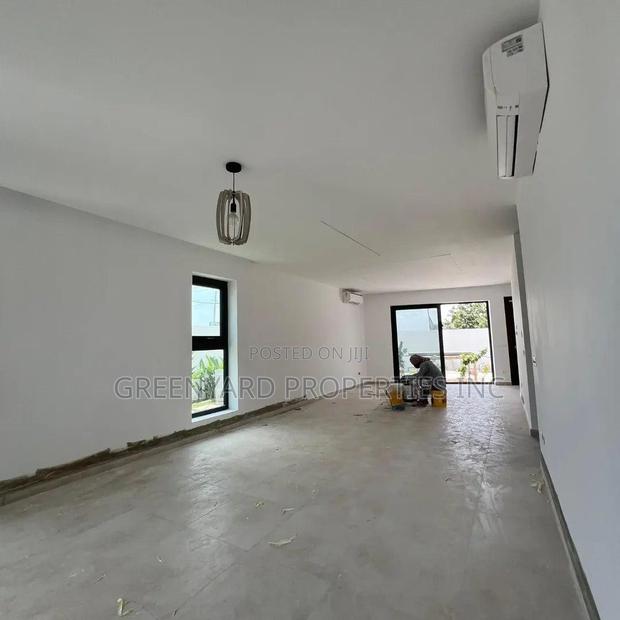 4bdrm House in East, Airport Residential Area for rent · Photo 2