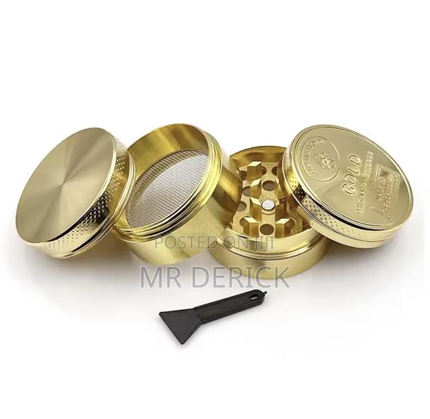 Golden Herbs Grinder 4 Parts Zinc Alloy 40mm Tobacco Crusher 1.57 Inch · Photo 3