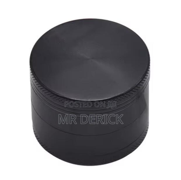 Black Mini 40mm 4 Layers Dry Herb Grinder or Crusher Metal Zinc Alloy · Photo 1