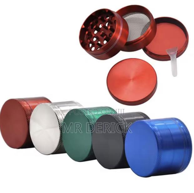 Red Mini 40mm 4 Layers Dry Herb Grinder or Crusher Metal Zinc Alloy · Photo 2