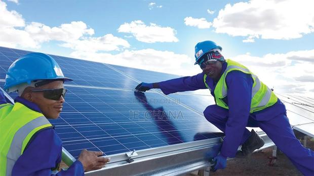 Solar Power Installation and Maintenance · Photo 2