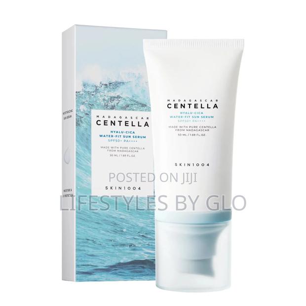 Skin1004 Madagascar Centella Brighting Sunscreen Spf50+ Pa++ · Photo 3