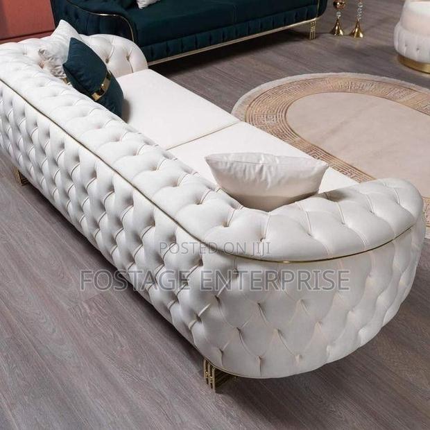 Brand New Italian Quality Sofa Set · Photo 1