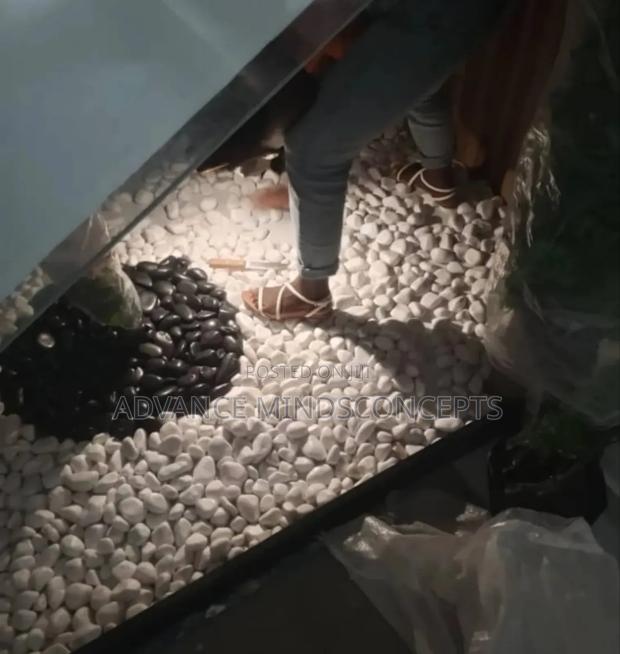 Natural Refine Stones · Photo 1