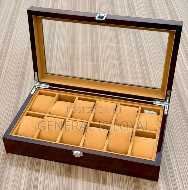 12slot Wooden Watches Organizers · Photo 2