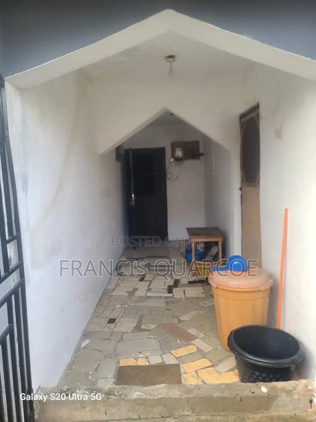 1bdrm Apartment in Francis Quarcoe, West Legon for rent · Photo 5