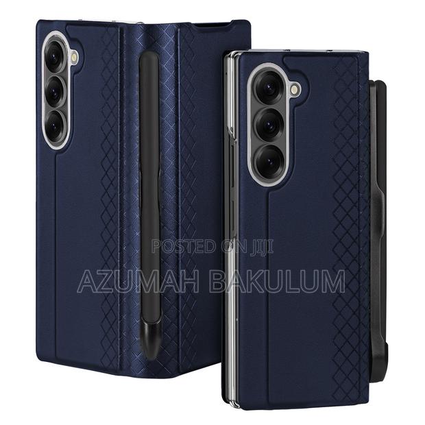 Samsung Galaxy Z Fold 7 Brill Leather Flip Case With S Pen · Photo 4