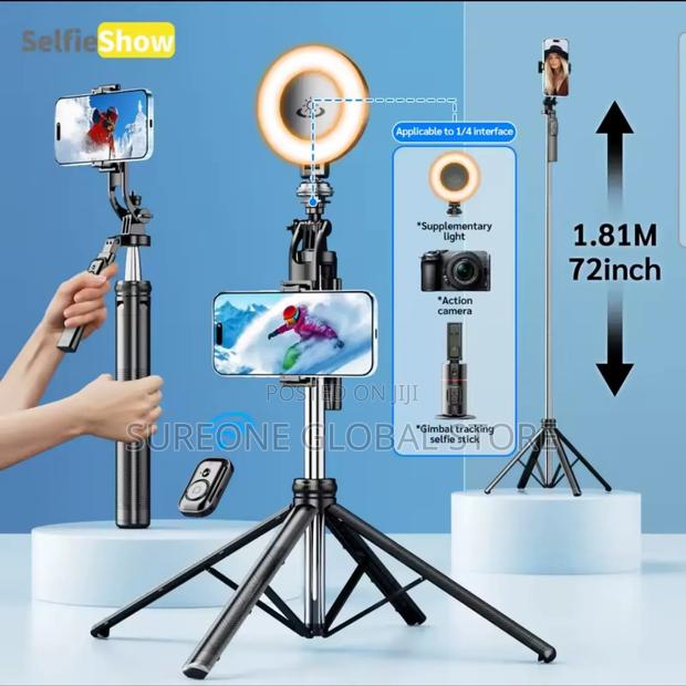 Selfieshow 72inch Extendable Tripod · Photo 1