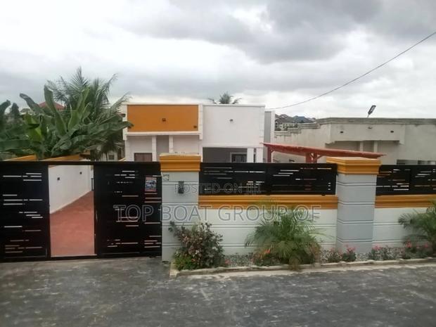 4bdrm House in Top-Boat Estate, Kumasi Metropolitan for sale · Photo 3