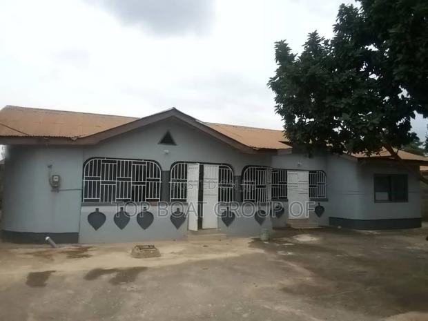 3bdrm House in Buokrom Top-Boat, Kumasi Metropolitan for sale · Photo 1