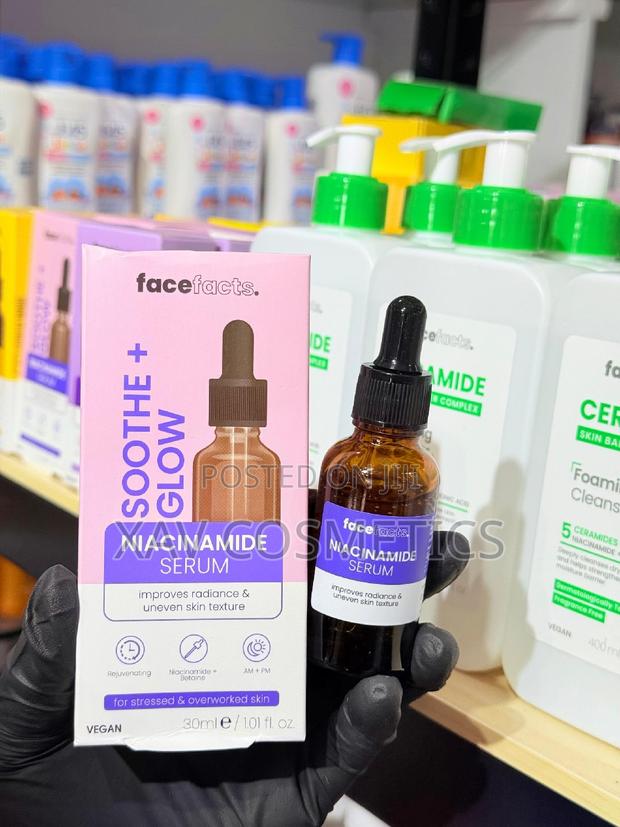 Face Facts Niacinamide Serum · Photo 1