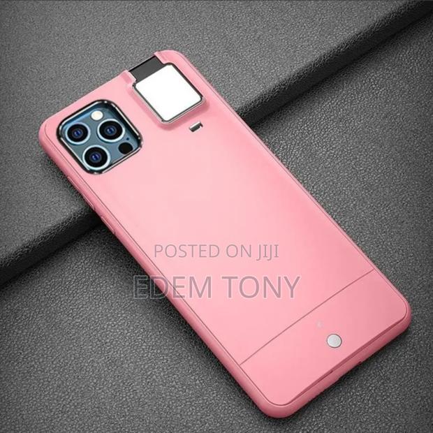 iPhone 11/11 Pro Selfie Light Up Case · Photo 4
