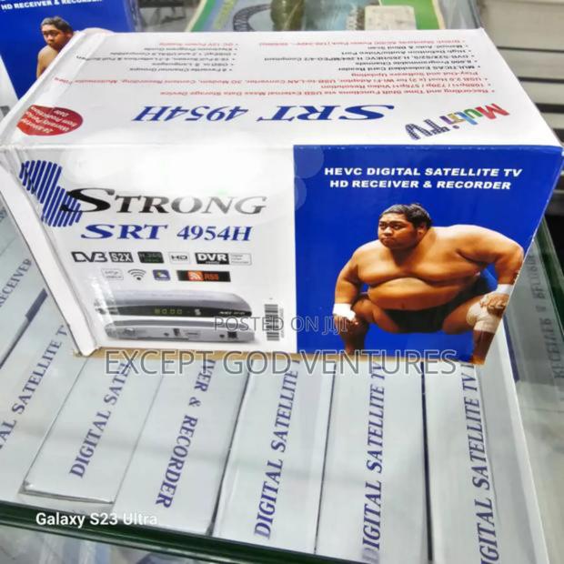 Strong Decoders · Photo 2