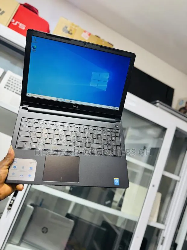 Laptop Dell Inspiron 15 5551 8GB Intel Pentium HDD 500GB · Photo 1