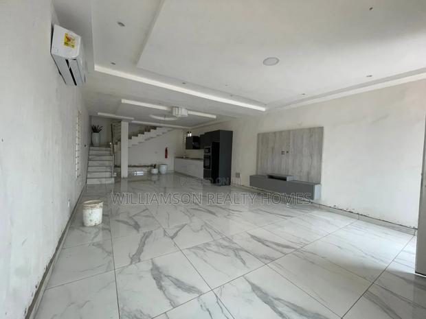 2bdrm Townhouse / Terrace in Lashibi Enclave,, Spintex for rent · Photo 5