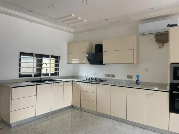 2bdrm Townhouse / Terrace in Lashibi Enclave,, Spintex for rent · Photo 8