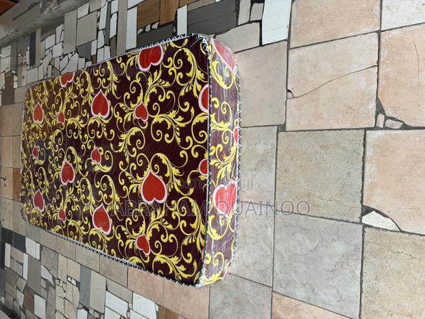 8inches One Half Mattress for Sale · Photo 1