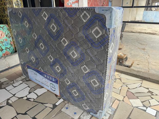 8inches Super High Density Mattress for Sale · Photo 1