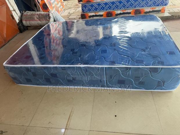 10inches Double Mattress for Sale · Photo 1