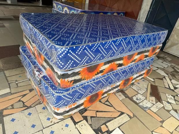 One and Half Mattress for Sale · Photo 1