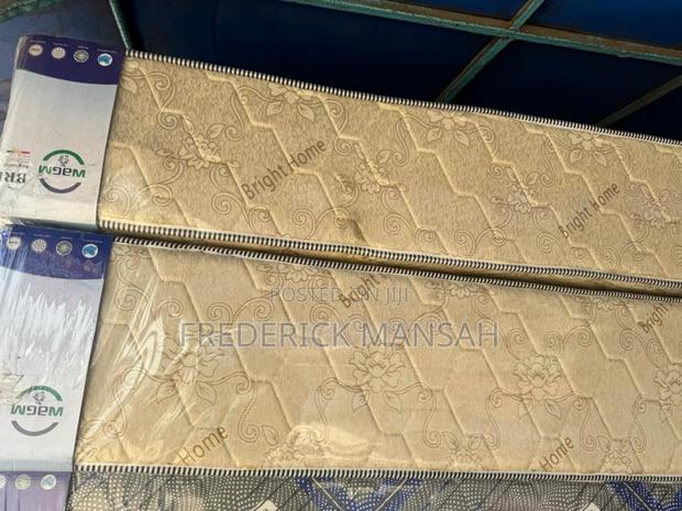 High Density Double Mattress for Sale · Photo 1