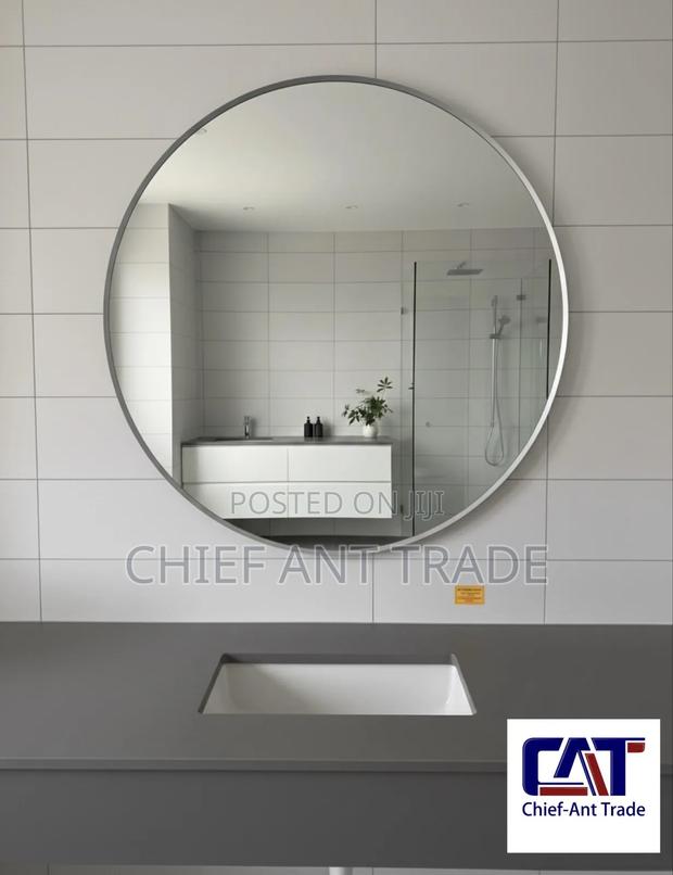 Mirror 60cm Diameter · Photo 1