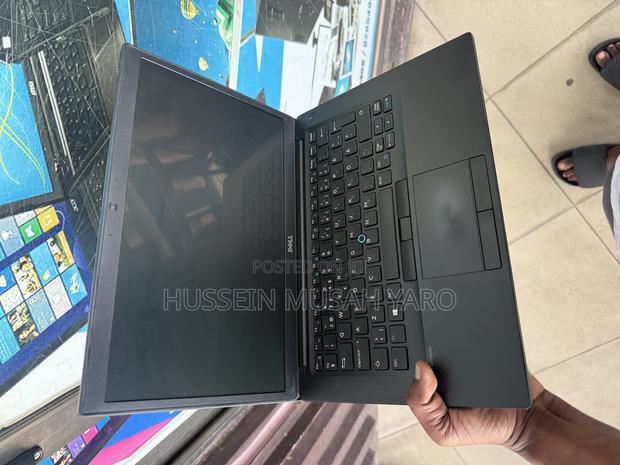 Laptop Dell Latitude 7490 8GB Intel Core i5 SSD 256GB · Photo 2