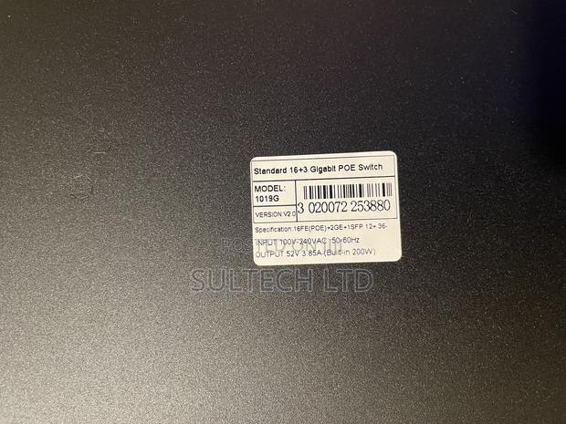16+3 Gigabit Poe Switch · Photo 4