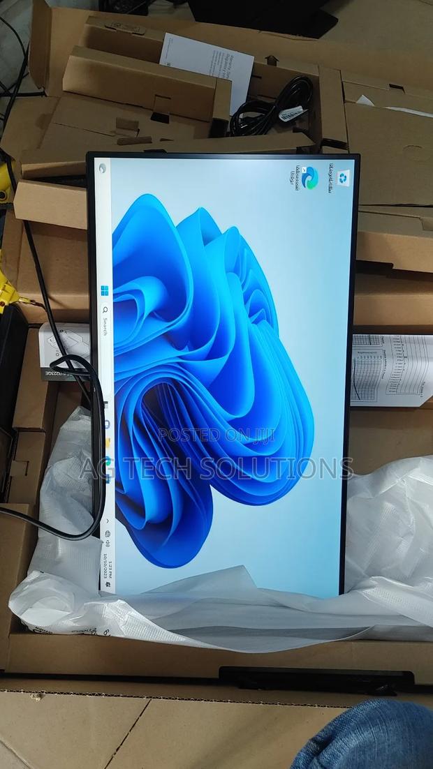 Dell Edgeless 25" Monitor · Photo 6