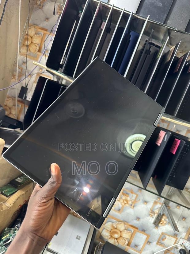 Laptop Lenovo Yoga 730 16GB Intel Core I7 SSD 256GB · Photo 3