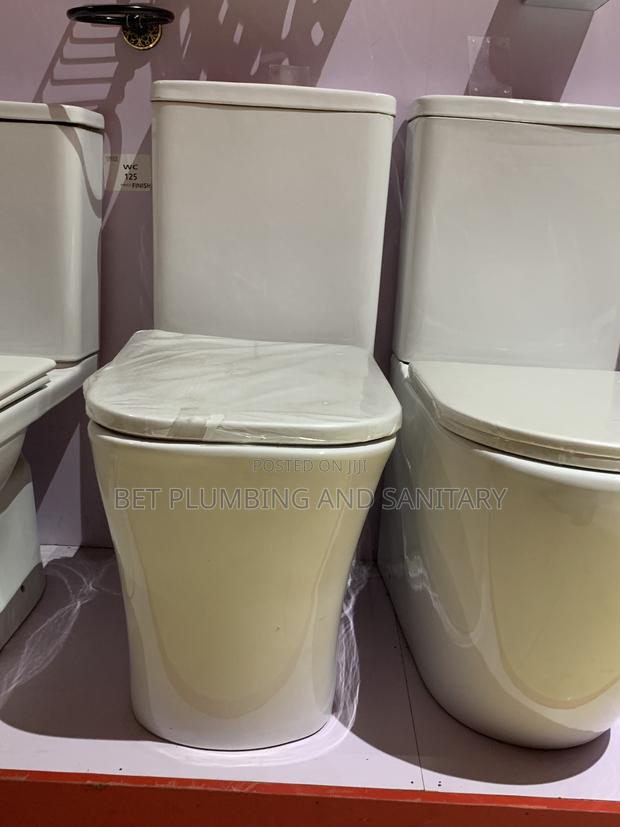 Imported Square Water Closet_toilet Seat_soft Close Wc · Photo 1