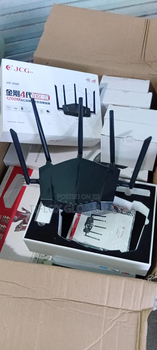 Ac 1200m Router Booster · Photo 1
