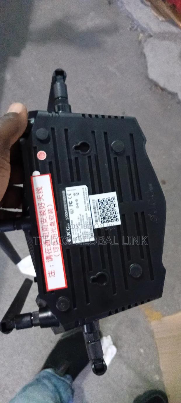 Ac 1200m Router Booster · Photo 5