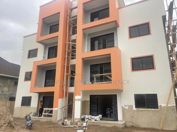 2bdrm Apartment in Lashibi, Sakumono for rent · Photo 2