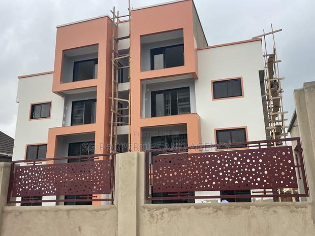 2bdrm Apartment in Lashibi, Sakumono for rent · Photo 7