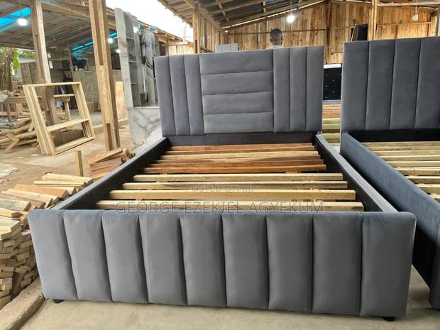 54/75 Local Pattern Bedframe · Photo 3