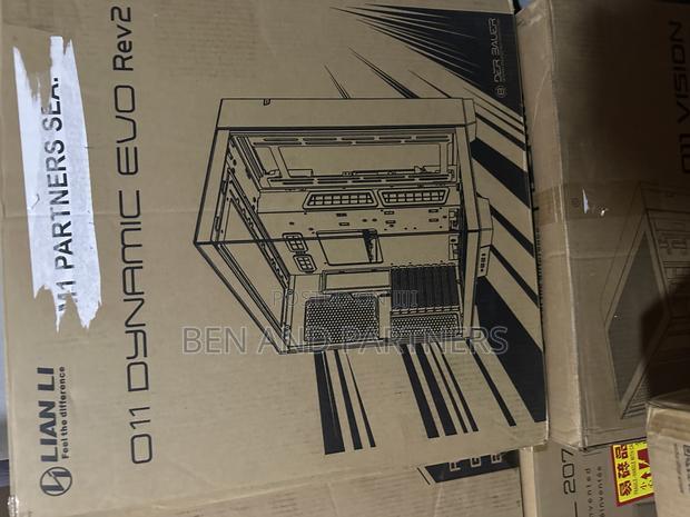 O11 Dynamic Evo Rev. 2 Pc Case · Photo 1